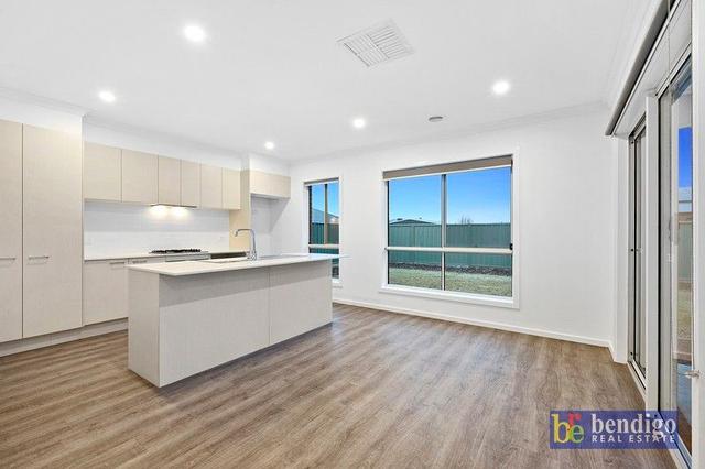 65 Tobin Cres, VIC 3551
