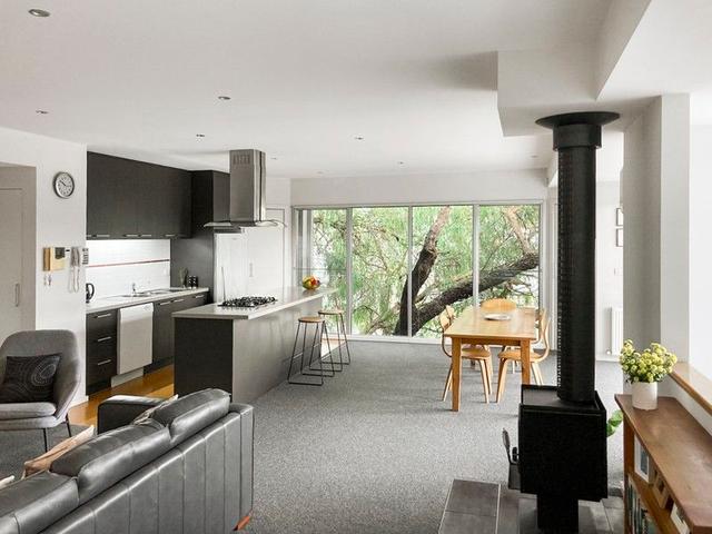 2 Peppercorn Place, VIC 3127
