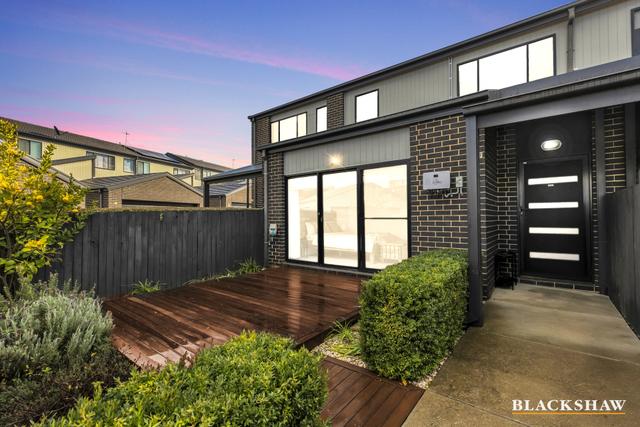 9/1 Ronald Walker Street, ACT 2913