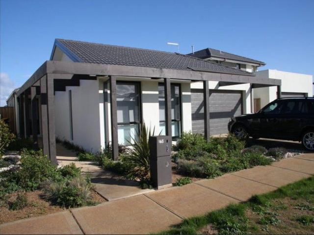 165 Tenterfield Drive, VIC 3023