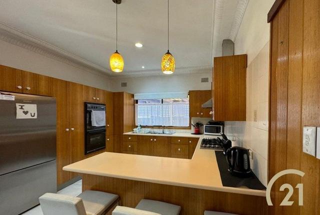 15 Victory Street, NSW 2165