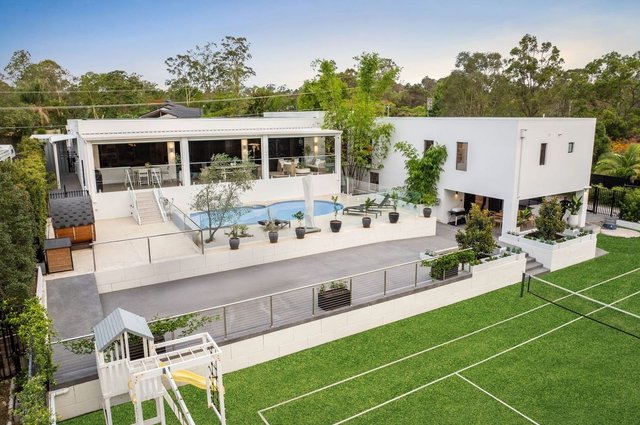 9 Winderadeen Court, QLD 4211