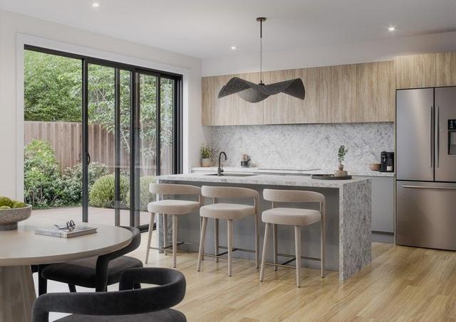 House 2 & 3/9 Meadow Crescent, VIC 3094