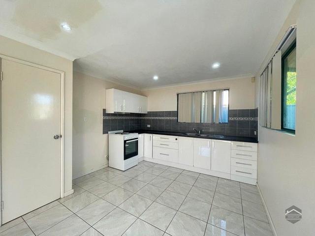 2/31 Spoonbill Crescent, WA 6722
