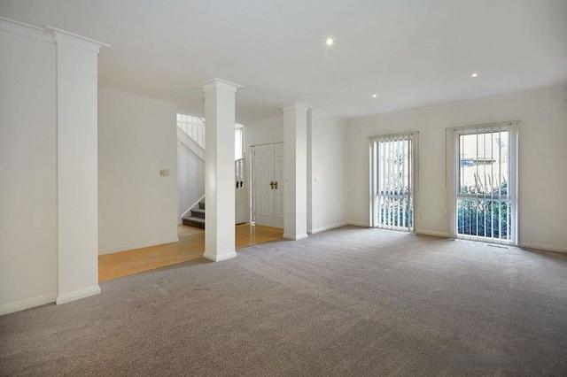2/12 Thea Avenue, VIC 3104