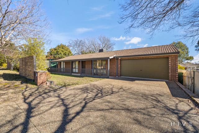 8 Grover Crescent, ACT 2617