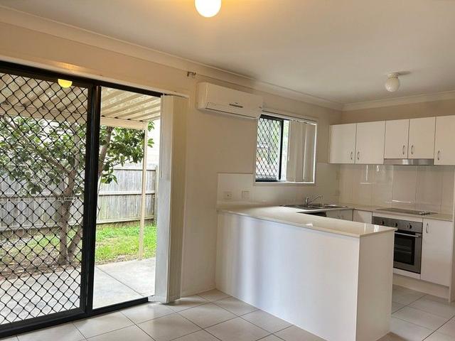 8/19 Flower Place, QLD 4077