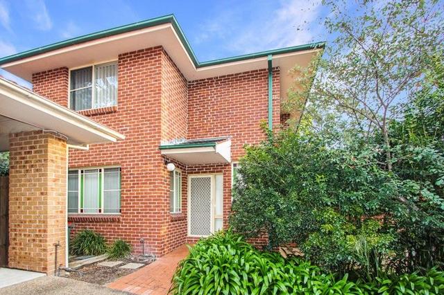 2/11 Lois Lane, NSW 2120