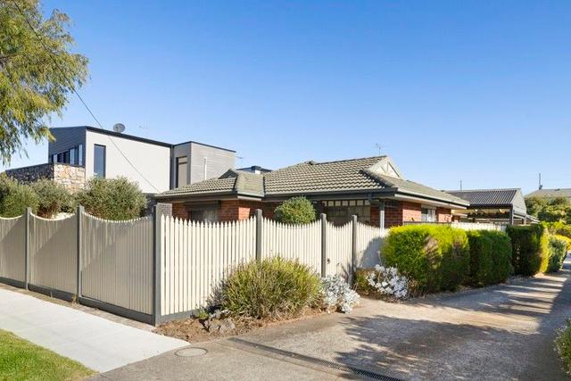 1/42 Laura Street, VIC 3195