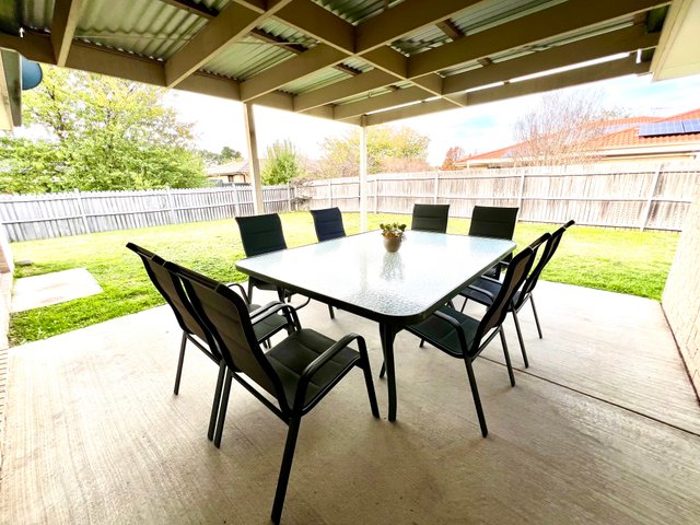 11 William Webb Drive, ACT 2617