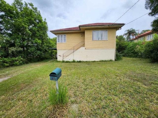 92 Ainsworth Street, QLD 4107