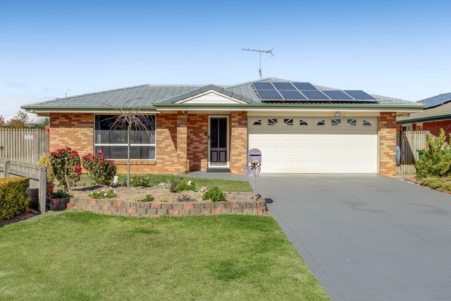 8 Grant Close, QLD 4350
