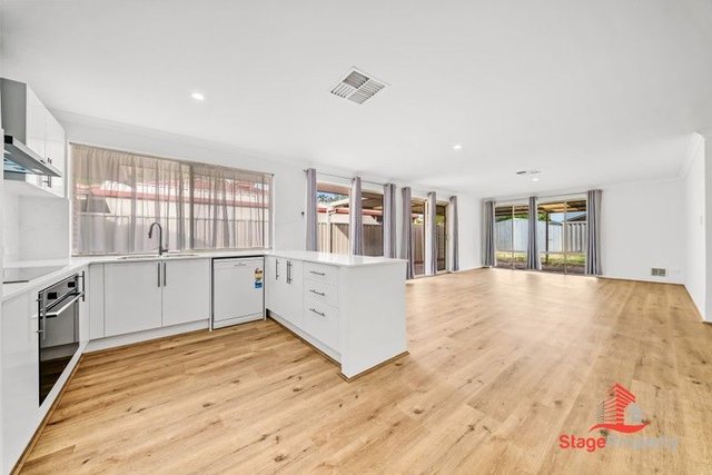23 Fantail Way, WA 6110