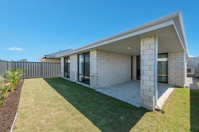 35 Jerdacuttup Loop, WA 6055