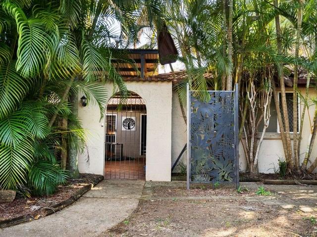 15 Chamberlain Street, QLD 4305