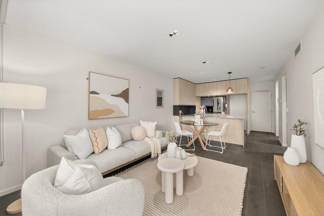 211/70 Longland Street, QLD 4006