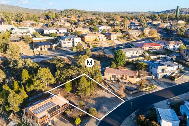 13 Kiah Avenue, NSW 2630