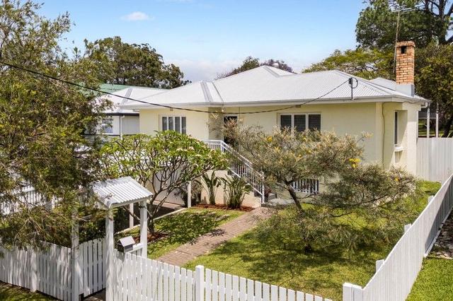 15 Esther Street, QLD 4121