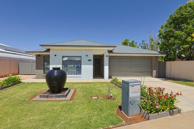 40 Betty Krake Drive, VIC 3496