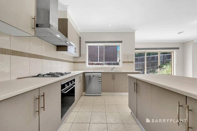 6 Wiregrass Court, VIC 3752