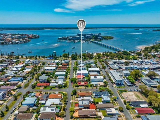 18 Victor Avenue, QLD 4216