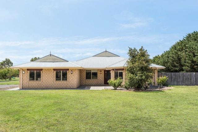 123 Clyde Road, VIC 3331