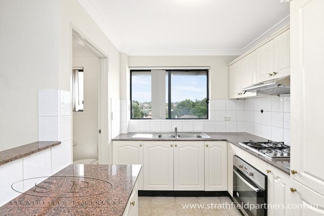 28/10-12 Grosvenor Street, NSW 2132