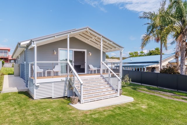 3 Lake St, NSW 2551