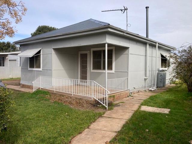 168 Twynam Street, NSW 2666