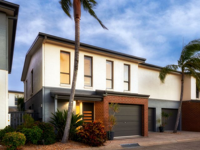 9/2107 Giinagay Way, NSW 2448