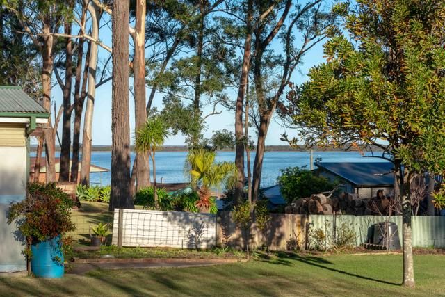 25 Greenbank Grove, NSW 2540