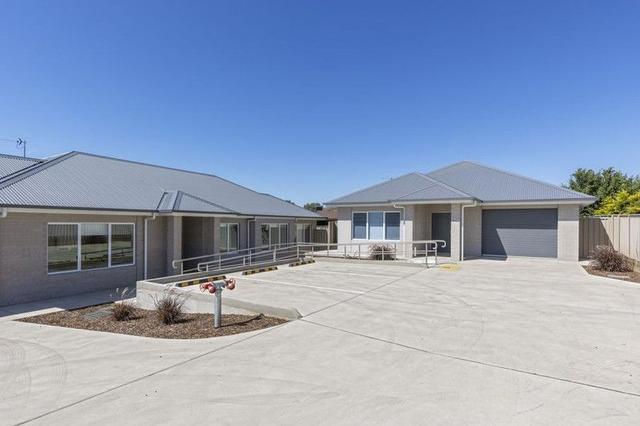 13 Yulong Street, NSW 2650