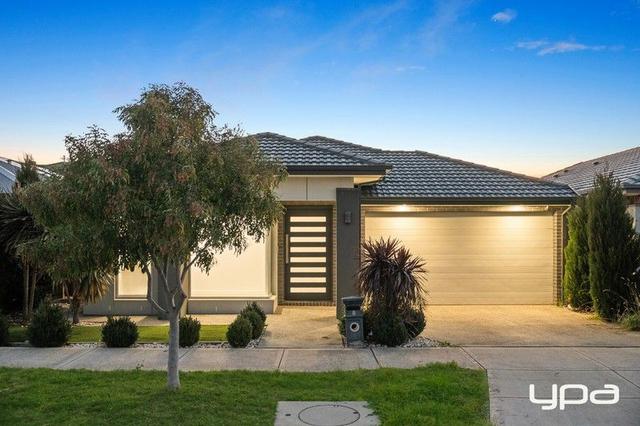 8 Naroon Drive, VIC 3064
