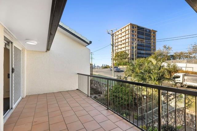 4/31 Swann Road, QLD 4068