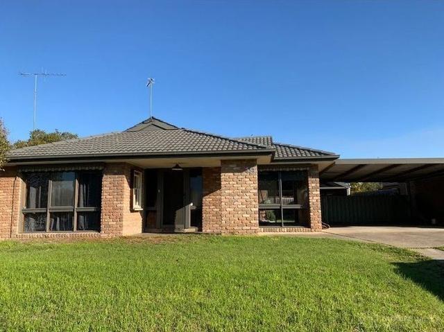 19 Parkwood Way, VIC 3844