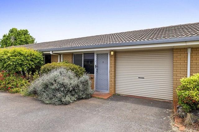 2/478 Stenner Street, QLD 4350