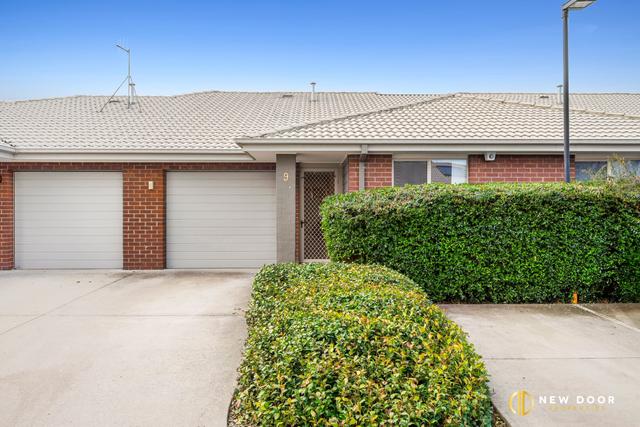 9/4 Lawrenson Circuit, ACT 2914
