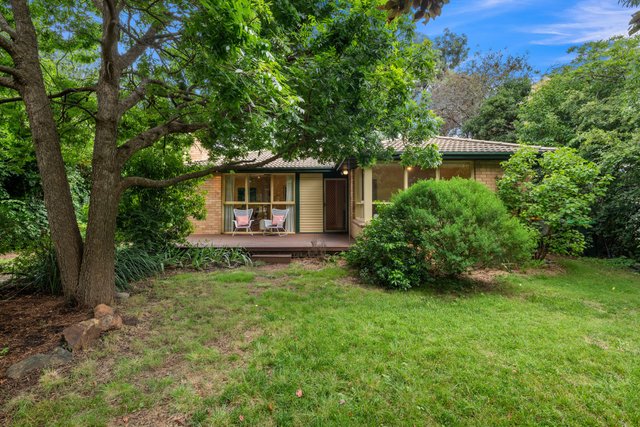 7 Bates Street, ACT 2602