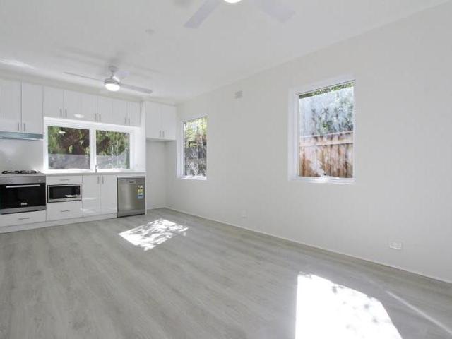 1/54a Simpson Street, NSW 2026