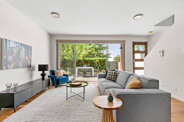 1/56 Stuart Street, ACT 2603