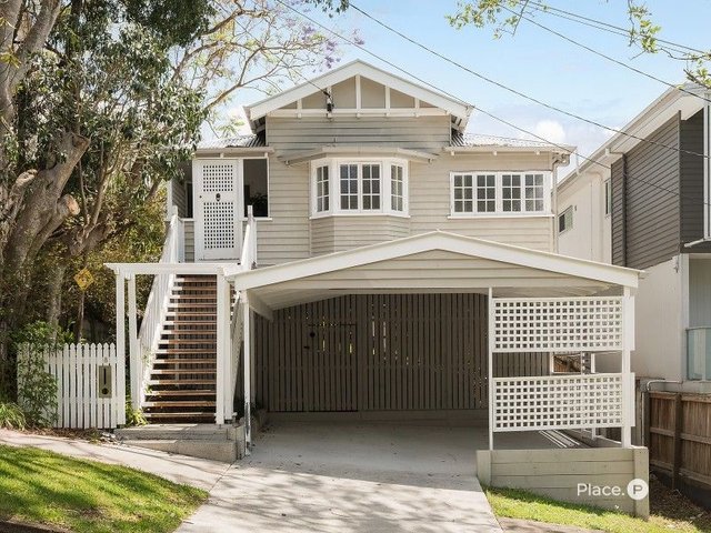 8 Depper Street, QLD 4067