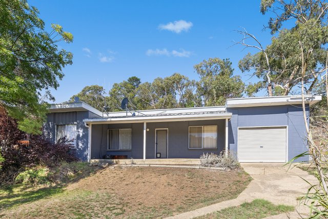 74 Hawkins Street, NSW 2630