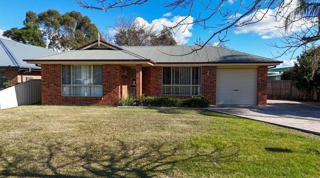 4 Eveleigh Court, NSW 2337