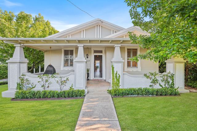 29 Gladstone Street, NSW 2850