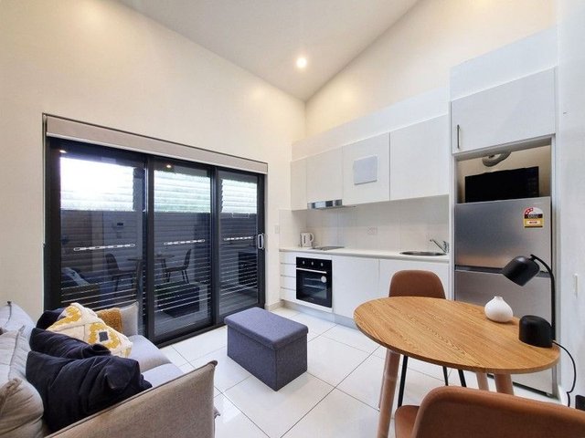 135 Griffiths St, NSW 2093