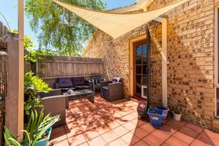 Side courtyard