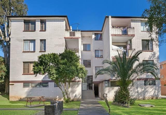 3/60-64 Second Avenue, NSW 2194