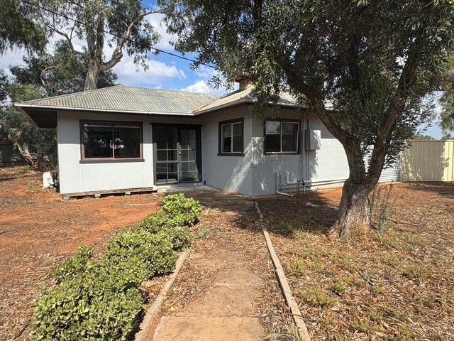 24-26 Sturt  Highway, NSW 2739