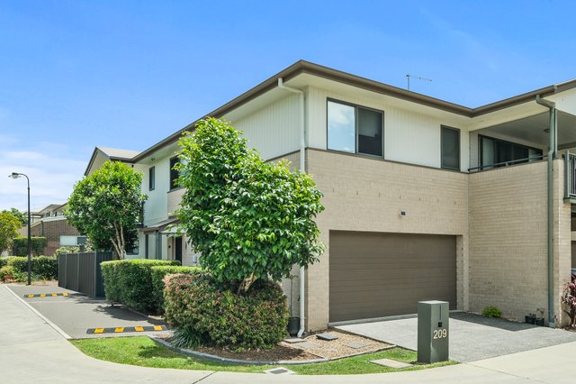 209/25 Farinazzo Street, QLD 4077