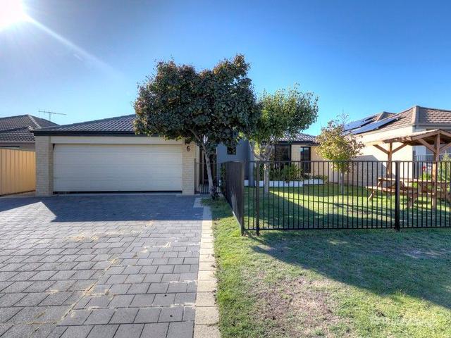 6 Kinglake Road, WA 6035